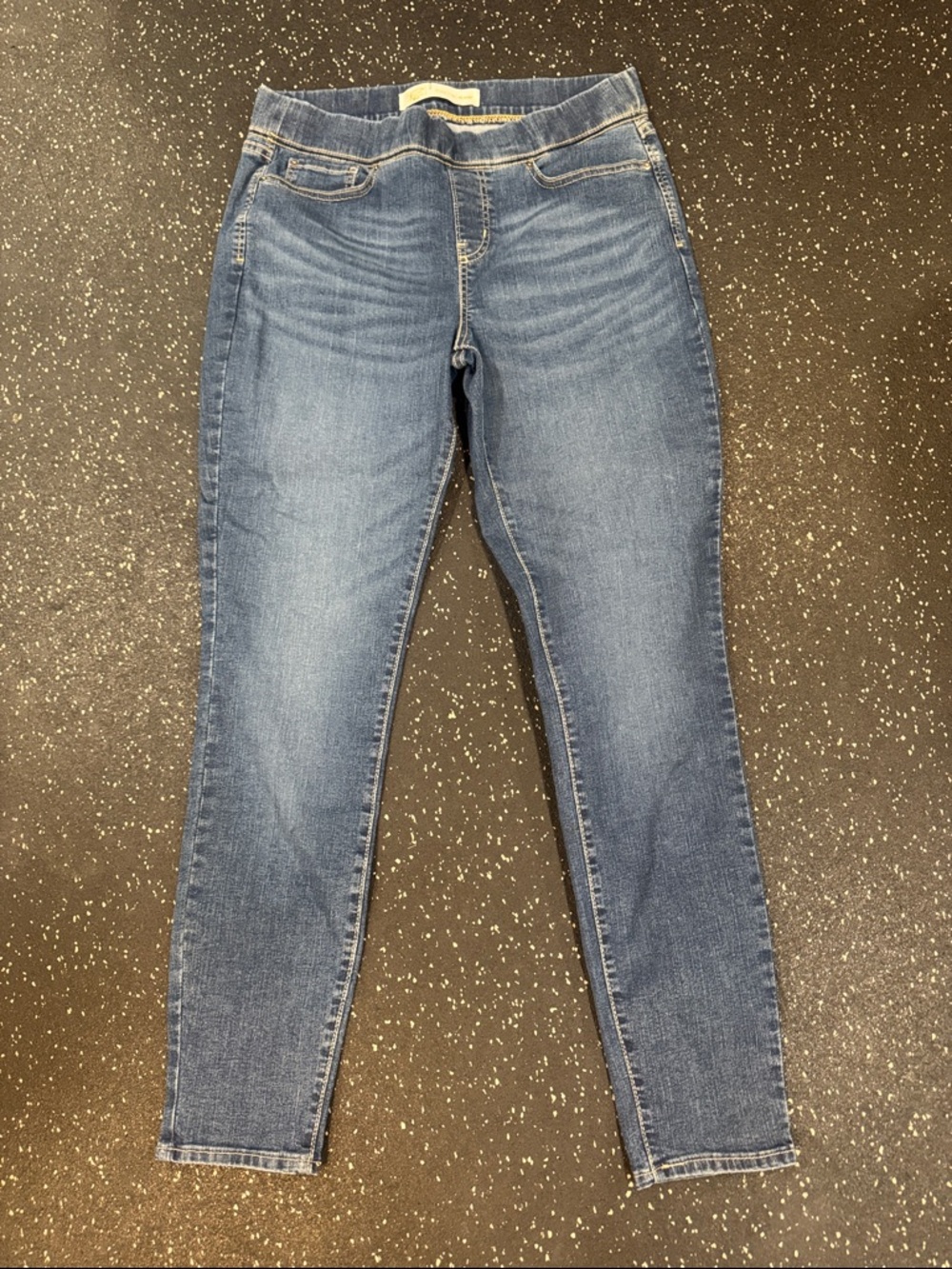 Signature by Levi Strauss Women's Light Blue Skinny Jeans